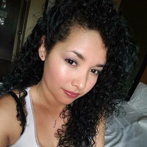 Meet your Posher, Aracely